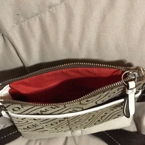 Coach Crossbody Bag - Picture 5 of 7